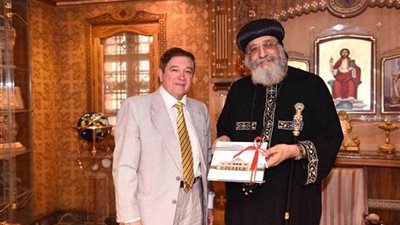 البابا تواضروس يستقبل سفير بيرو بالقاهرة