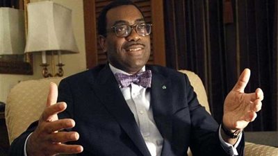 رئيس البنك الإفريقي للتنمية يشيد ببرنامج الإصلاح الاقتصادي المصري