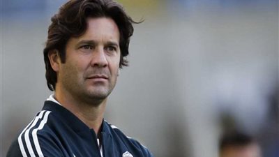 ريال مدريد يجدد 