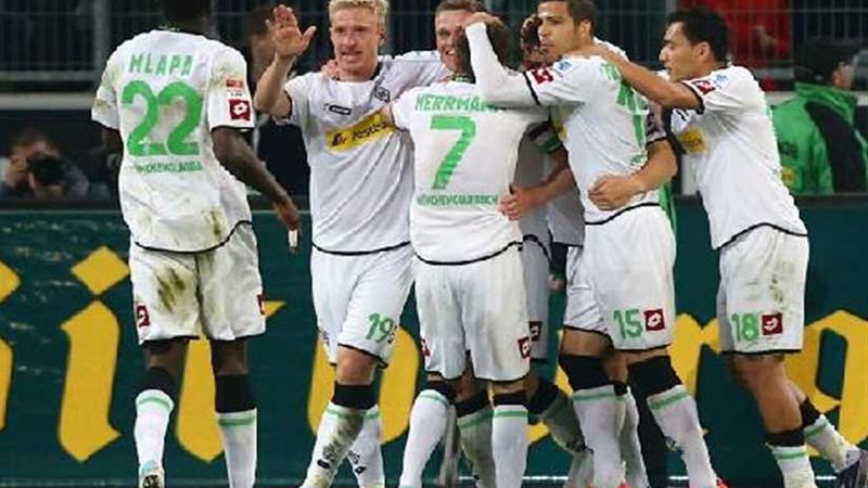 مونشنجلادباخ يفوز