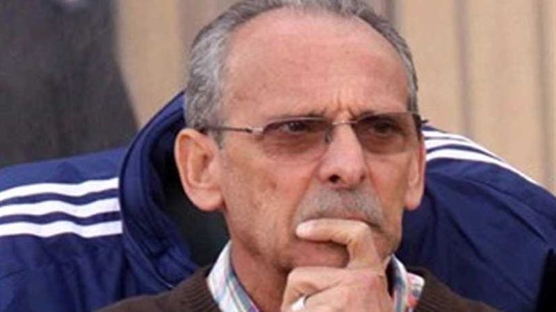 فييرا يضم مهاجما