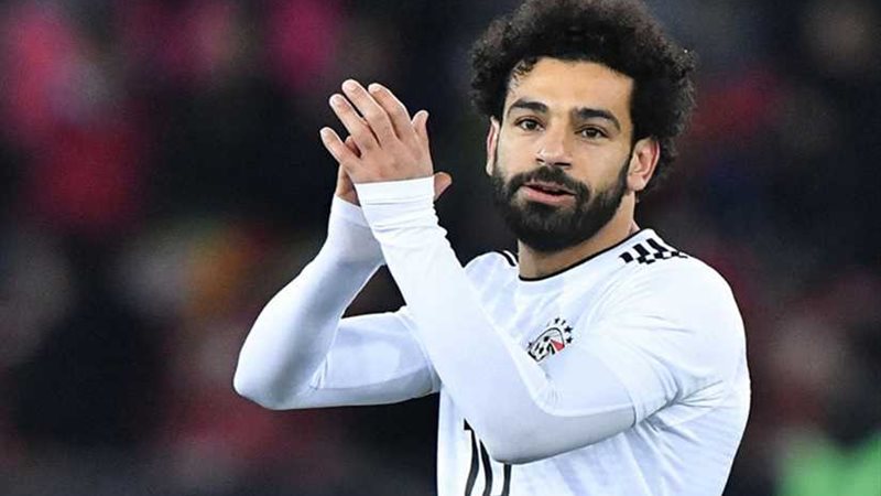 محمد صلاح يتخلف عن
