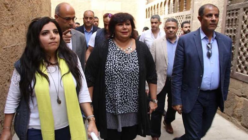 وزيرة الثقافة تتفقد