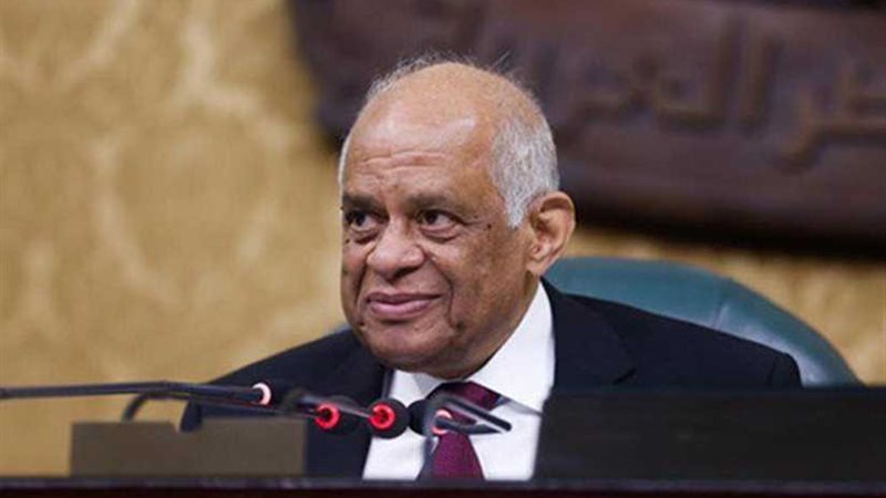 عبدالعال مهاجماً