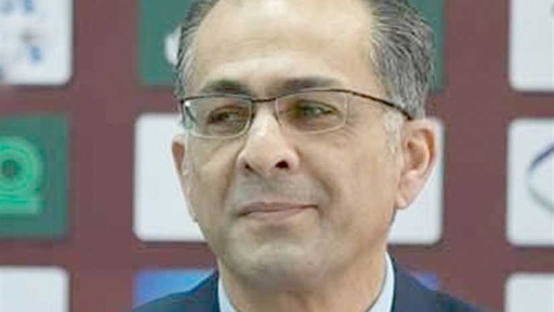 رئيس اتحاد الطائرة