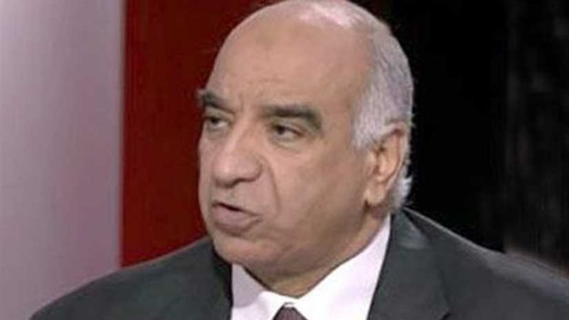 محافظ أسيوط يبحث