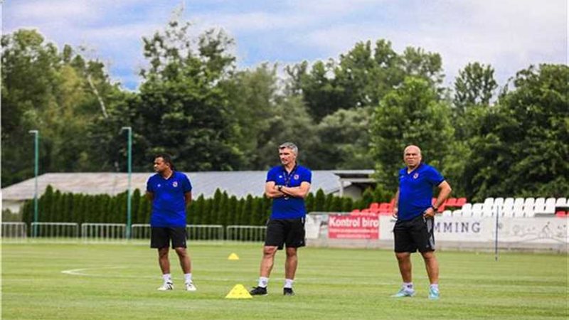 الجهاز الفني للأهلي