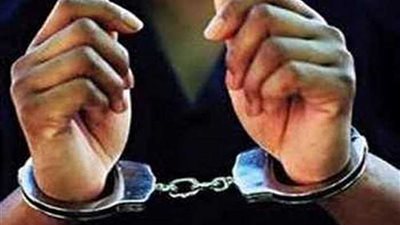 ضبط تشكيل عصابي بحوزتهم 27 قطعة لمخدر الحشيش بكفر الدوار