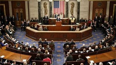 الجمهوريون يخسرون مقعدا آخر بمجلس النواب الأمريكي لصالح الديمقراطيين