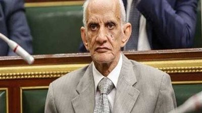 اقتراحان برغبة لإقامة كوبري وتطوير مركز شباب 