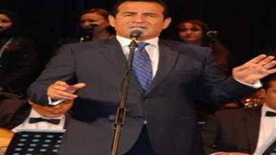 محمد ثروت يشارك في احتفالية المولد النبوي بأوبرا دمنهور