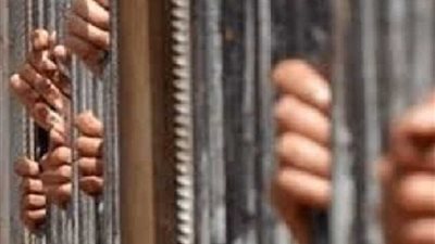 حبس عاطلين لسرقتهما حقائب السيدات فى بنى سويف