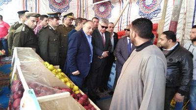 مدير أمن الغربية يتفقد شوادر الغذائية