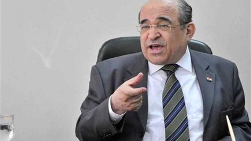 الفقي يشارك في تقييم