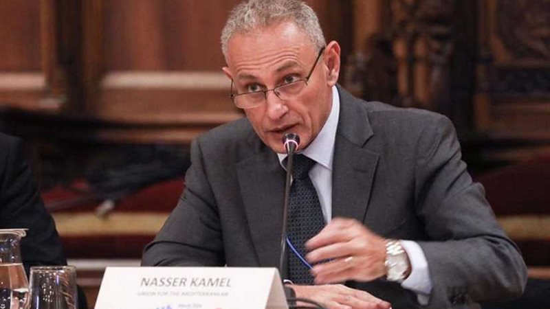 السفير ناصر كامل