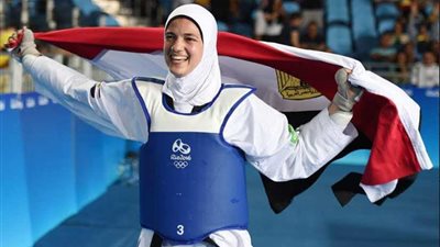 هداية ملاك تفوز بذهبية فرنسا المفتوحة للتايكوندو