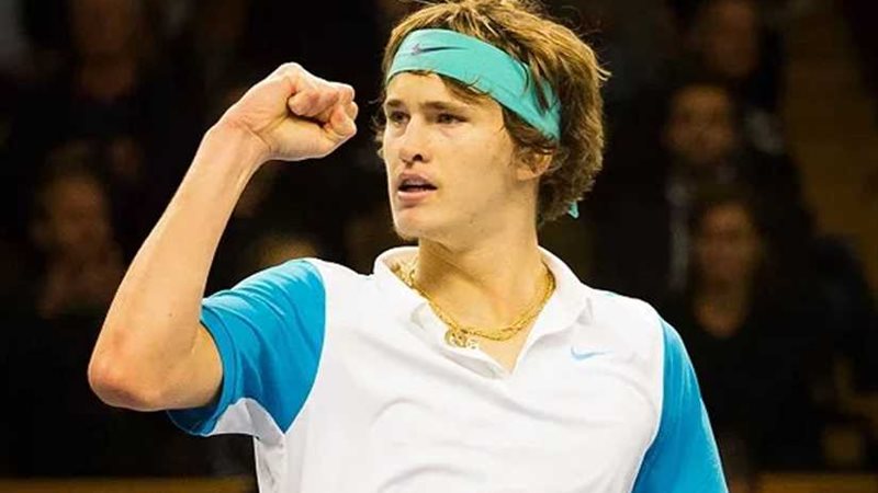 الألماني زفيريف يتأهل