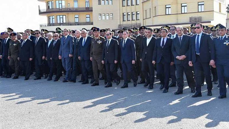 الرئيس السيسي يتقدم