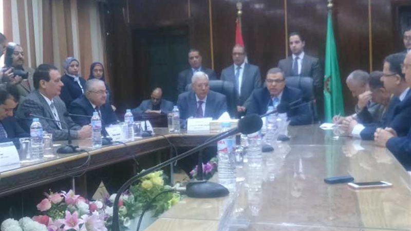 وزير القوى العاملة: