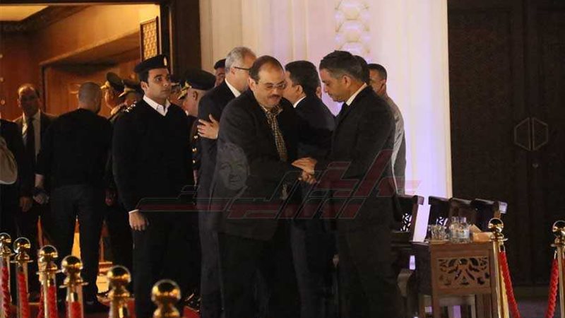 مصر في عزاء الساطع