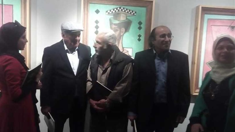 قاعة أفق تتألق من