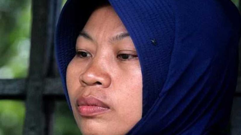 نار الغيرة قادتها