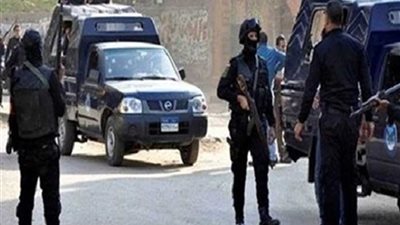 ضبط هارب من قضايا سلاح وسرقة بالدقهلية