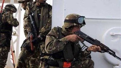 الجزائر.. مقتل عسكري و5 مسلحين في اشتباكات شمال شرقي البلاد