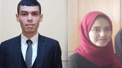 فوز عبد الرحمن وهند بالطالب المثالي بكلية الآداب جامعة دمنهور