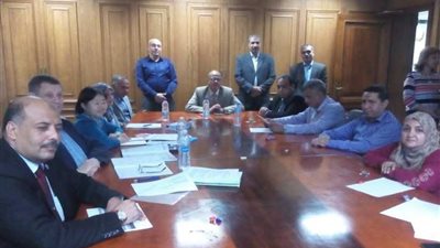 العاملون بالهيئة العامة للأرصاد الجوية يعملون في الإجازة الرسمية أثناء أعمال تفتيش المنظمة العالمية للأرصاد الجوية (WMO)