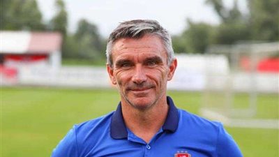 كارتيرون ينفعل على اللاعبين في مران الأهلي