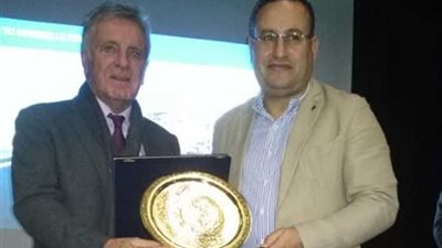 عمدة مارسيليا: نتعاون مع المحافظة للحفاظ على تراث الإسكندرية المعماري