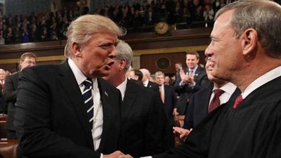 ترامب يدخل في 