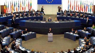 الاتحاد الأوروبي يعرب عن قلقه فى ظل تزايد الاعتقالات للصحفيين والأكاديميين بتركيا