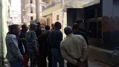 السيطرة على حريق محول كهرباء بكفر الدوار 