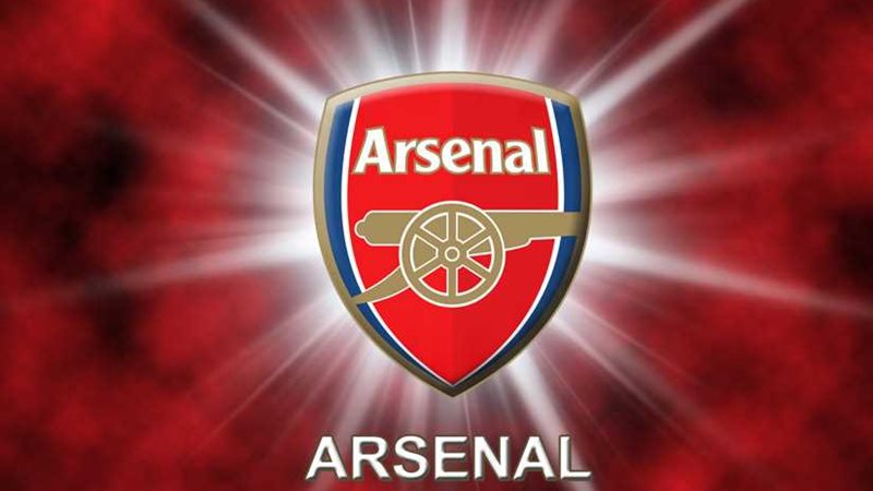 آرسنال يسعى للتعاقد