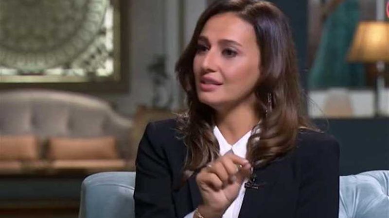 سر بكاء حلا شيحة