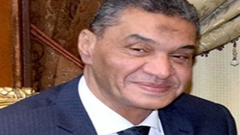 أمن بنى سويف يكرم