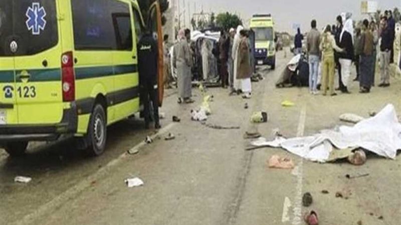 مصرع سائق وطفل وإصابة