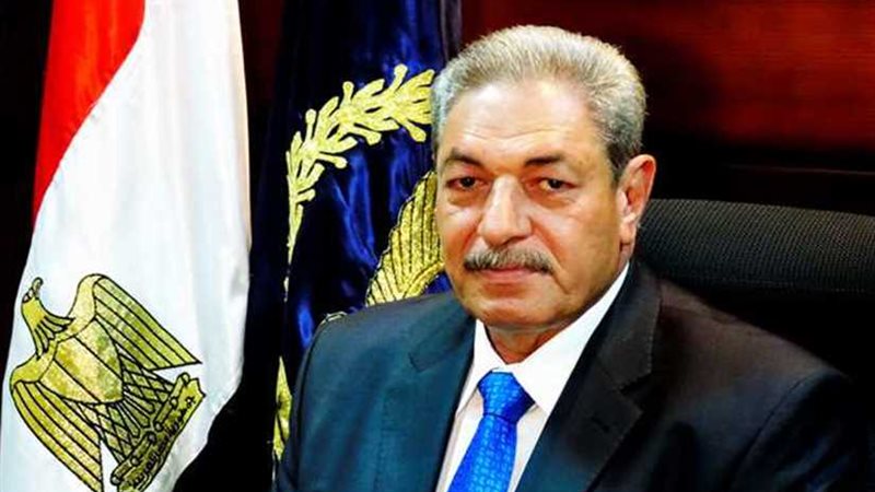 مقص يصيب طفلًا بنزيف