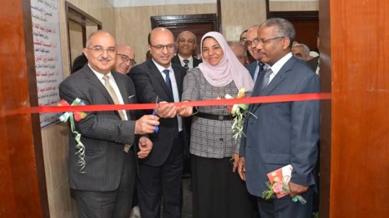 رئيس جامعة أسيوط