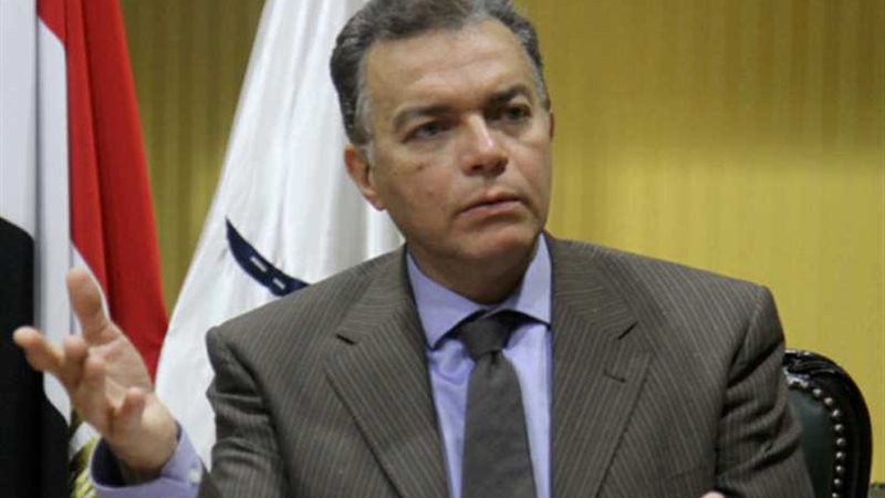 وزير النقل يتابع