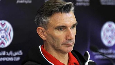 الأهلي يقيم أداء الجهاز الطبي بعد رحيل كارتيرون