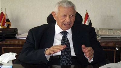 مكرم محمد أحمد ينفي ما تردد حول لائحة جزاءات للإعلاميين