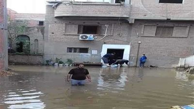 لليوم الثالث.. الأمطار تغرق قرى الغربية والمحافظ يتابع عمليات كسح وشفط المياه