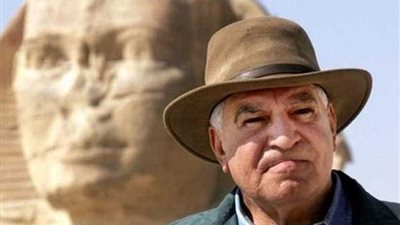 زاهي حواس يروج للسياحة المصرية في اليابان