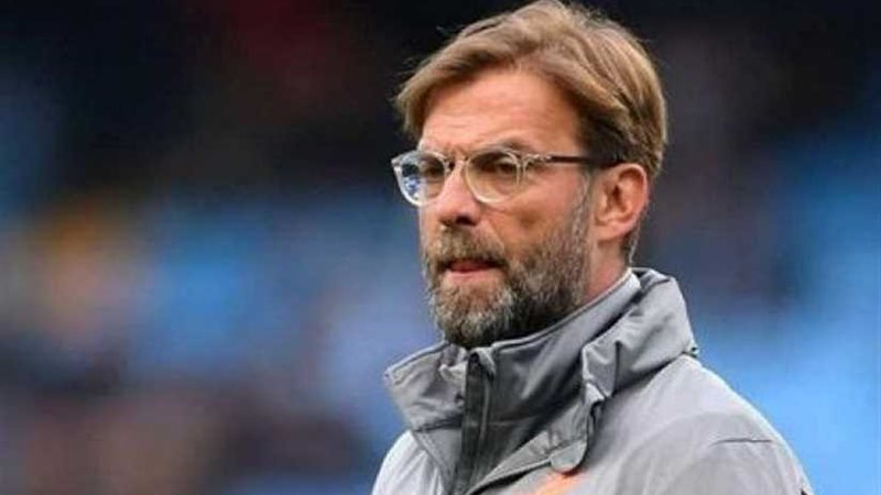 كلوب يوجه نقدا لاذعا