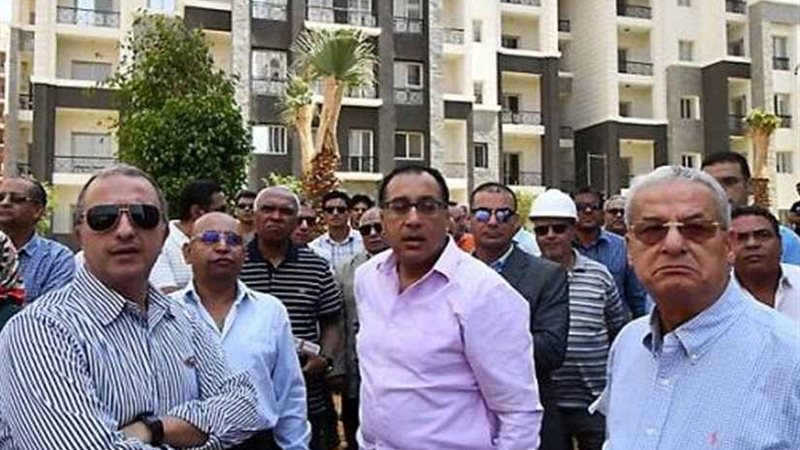 رئيس الوزراء يتفقد