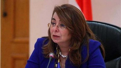 غادة والى تتابع حادث غرق مركب بالمنوفية