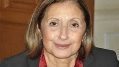 منى الحديدي ضيف نجوم على لايف.. غدا